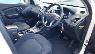2013 Hyundai ix35 12.jpg